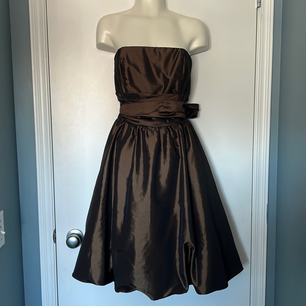 Jessica Sleeveless Bronze Formal Midi Dress